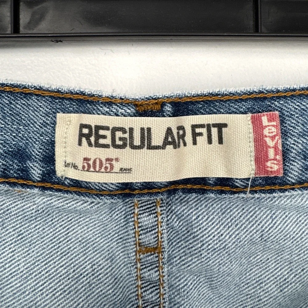 Levis 505 Regular Fit Mens Jeans W38 L30 Light Wash Blue Straight Leg Cotton